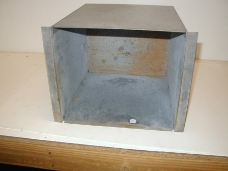 Grayhound Crane Large Cash Box (Some Rust Inside) (10 X 13 X 11 1/2) (Item #163) (Image 2)