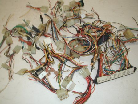 Lot Of 50 Used Wire Connectors (Item #14) $9.99
