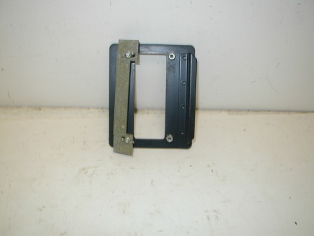 Merit / Pit Boss Countertop Cabinet Coin Acceptor Mounting Plate (Item #101) (Image 2)