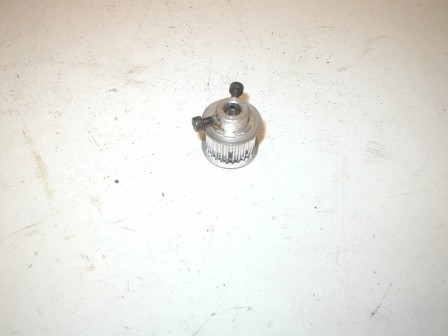 Namco / Dirt Dash Sitdown Steering Assembly Small Pulley (item #16) $19.99