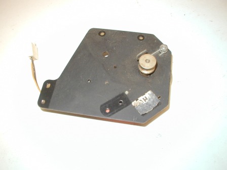 Rowe R-85 Jukebox (Mechanism #6-08700-01) Turntable Plate And Motor Assembly) (3-07917-01) (Item #156) $39.99