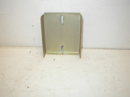 Rowe R-92 Jukebox Cabinet Bracket (Item #25) $4.99