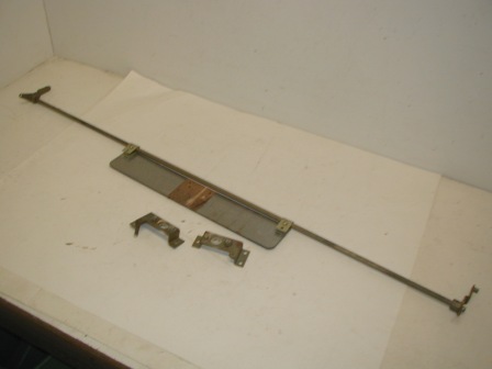 Wurlitzer 3100 Jukebox Cabinet Part With Pivot Brackets (One Spring Missing) (Item #41) $29.99