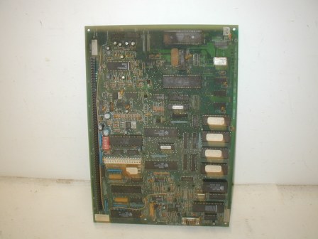 Merit Countertop Cabinet Mother Board (520-100-003) (529788) (Not Working) (Some Corrosion on Chip U6-) (Item #3) $19.99