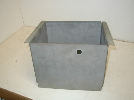 24 Inch Grayhound Crane Metal Cash Box (Repaired In Back Corner) (11 1/2 Wide / 10 1/8 Deep /8 Tall) (Item #308) $39.99