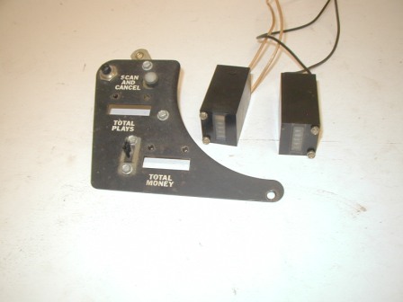 Rowe R-85 Jukebox (Mechanism #6-08700-01) (Plate And Counter Assembly) (3-07935-01) (Item #156) $22.99
