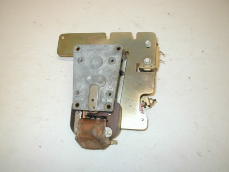 Rowe R82 Jukebox Sprag Unit (Works Intermitently) (Good For Rebuild Or For Parts) (Item #36) (Back Image)